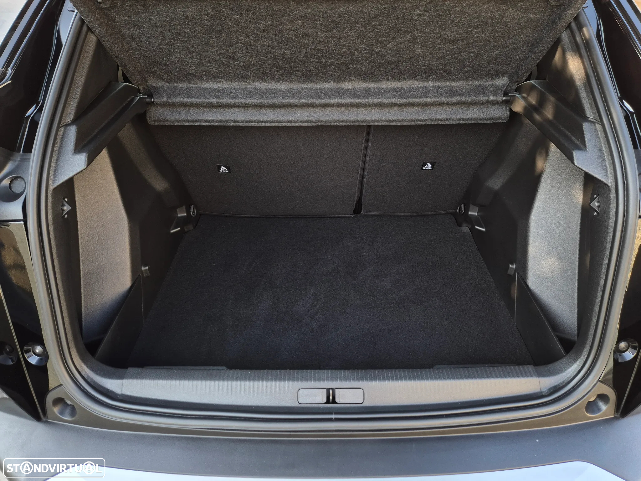 Peugeot 2008 1.2 PureTech Active Pack - 8