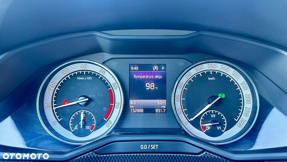 Skoda Superb 2.0 TSI DSG SportLine - 24