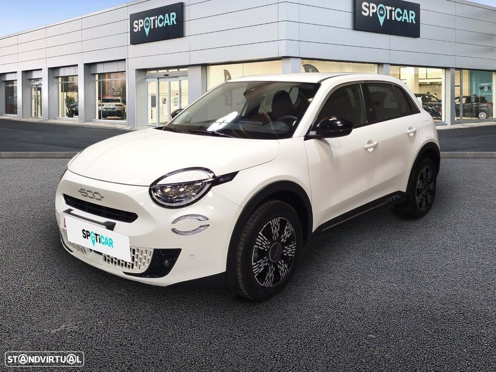Fiat 600 1.2 Hybrid Icon - 1