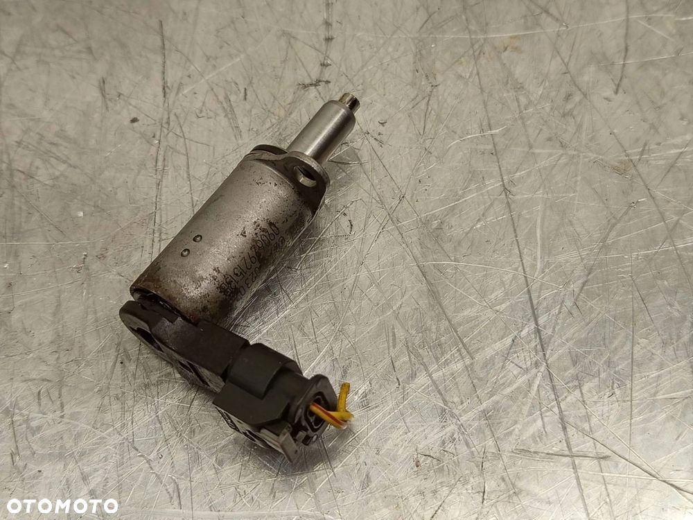 Zawór zmiennych faz rozrządu Audi VW Seat Skoda 1.8 2.0 TFSI 06H103697A - 2