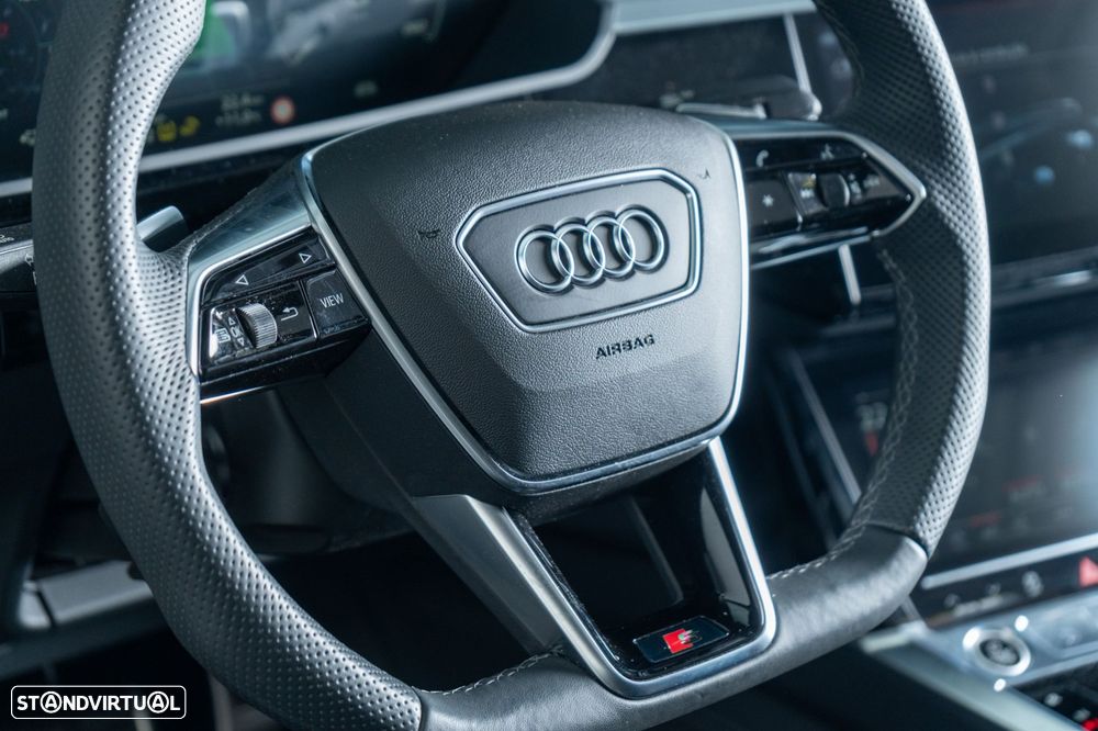 Audi Q8 e-Tron Sportback 55 quattro S line - 36