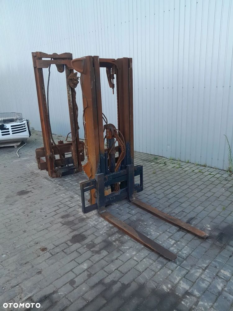 MASZT WOZKA WIDLOWEGO WIDLY - 1