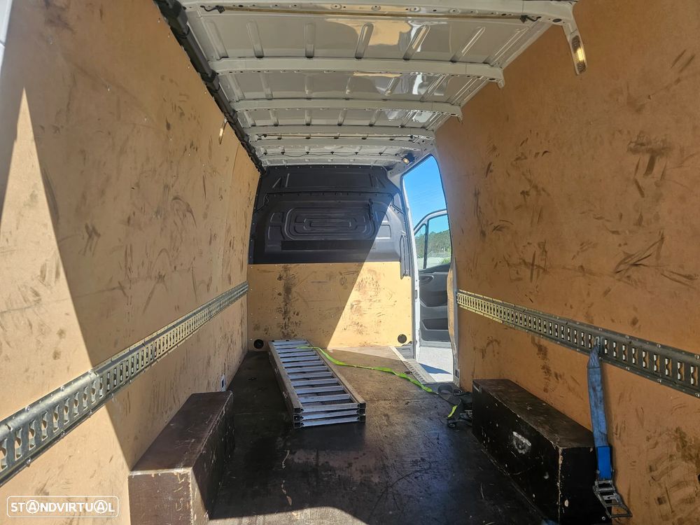 Mercedes-Benz Sprinter 319 CDI - 13