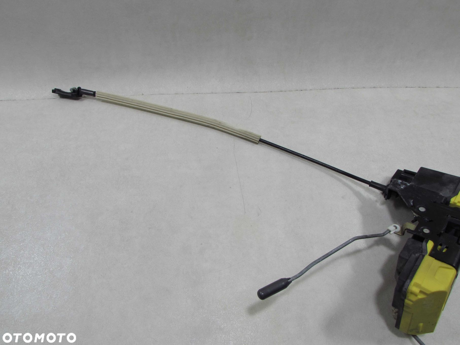 VOLVO S60 V70 XC70 S80 00- ZAMEK DRZWI LEWY TYL 8626967 6 PIN - 6