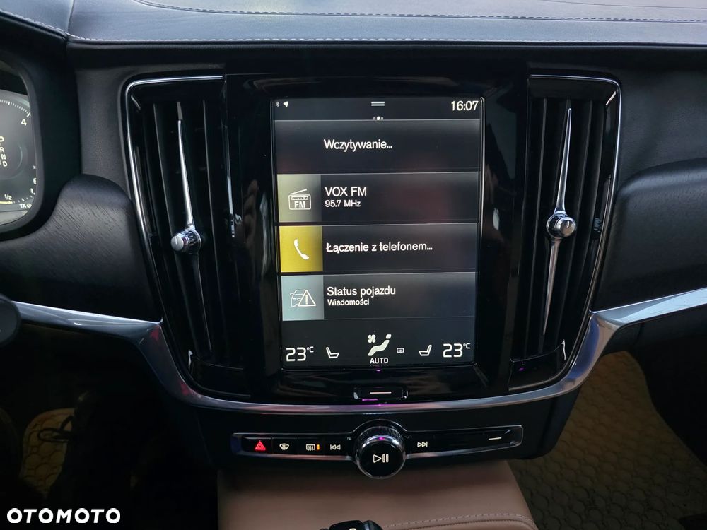 Volvo V90 Cross Country D5 SCR AWD Ocean Race - 31