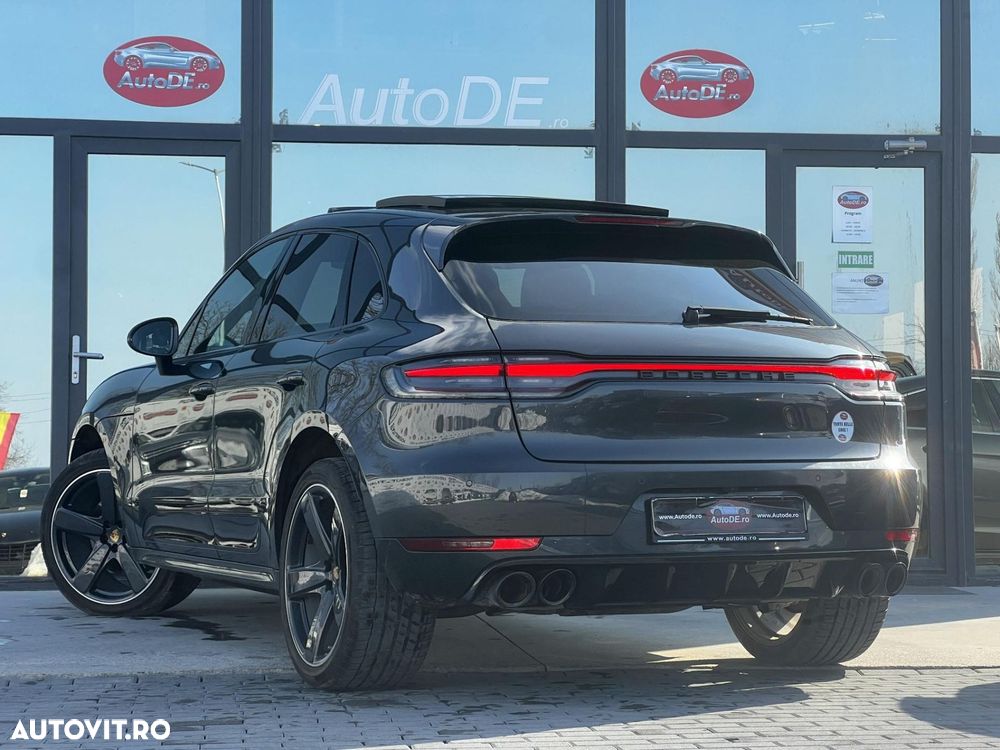 Porsche Macan - 3