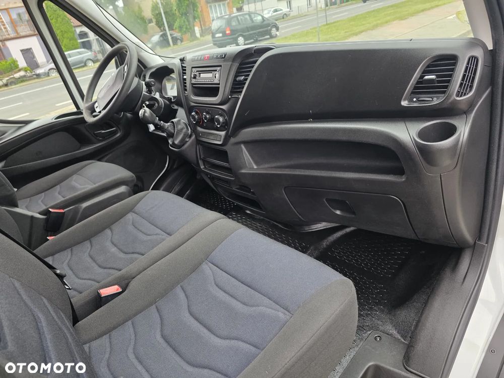 Iveco 35c14 Kontener+Winda - 14