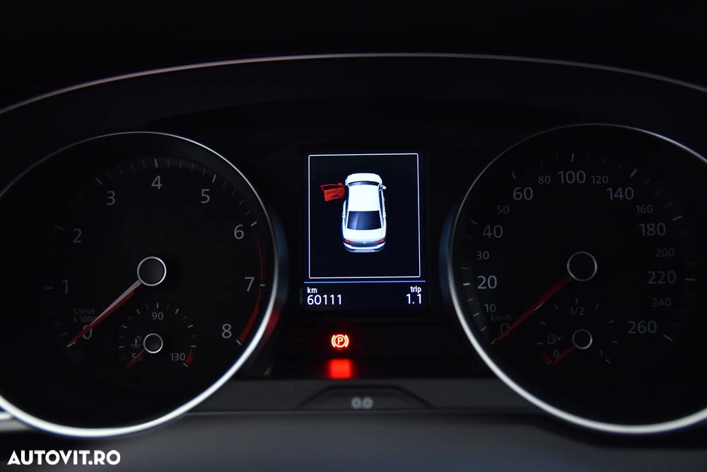 Volkswagen Passat - 10