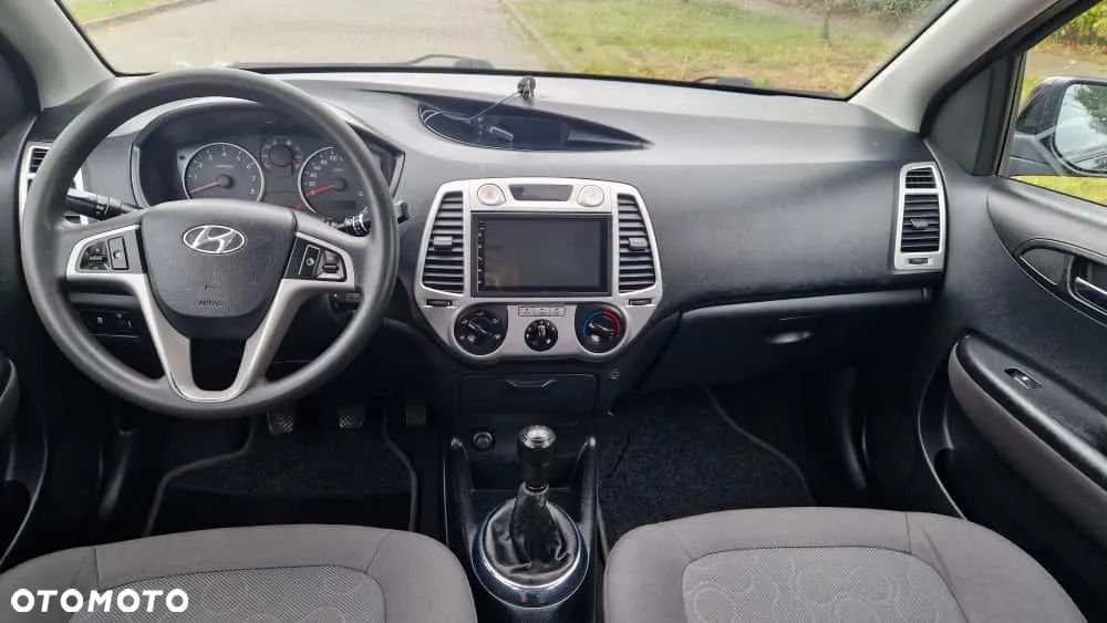 Hyundai i20 1.2 Comfort EU5 - 29