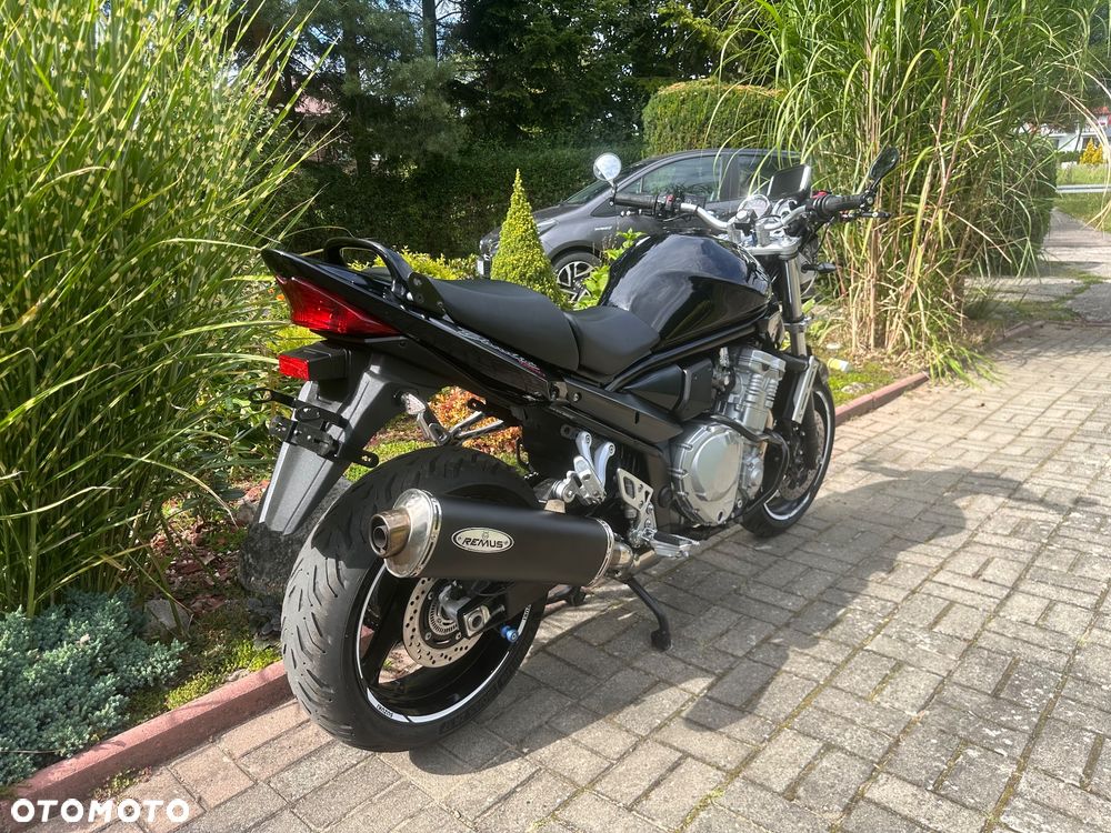 Suzuki Bandit - 3