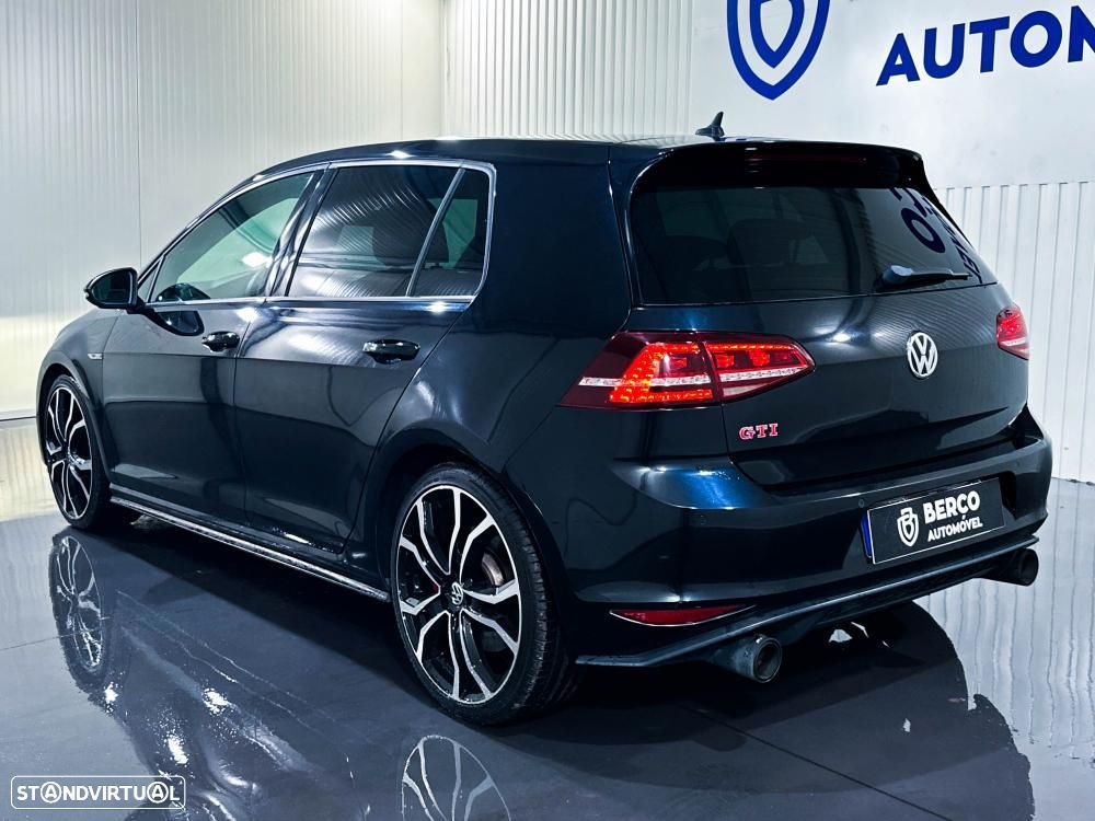 VW Golf GTI (BlueMotion ) DSG - 7