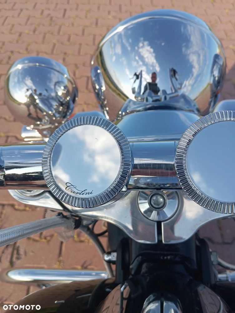 Harley-Davidson Softail Deluxe - 12