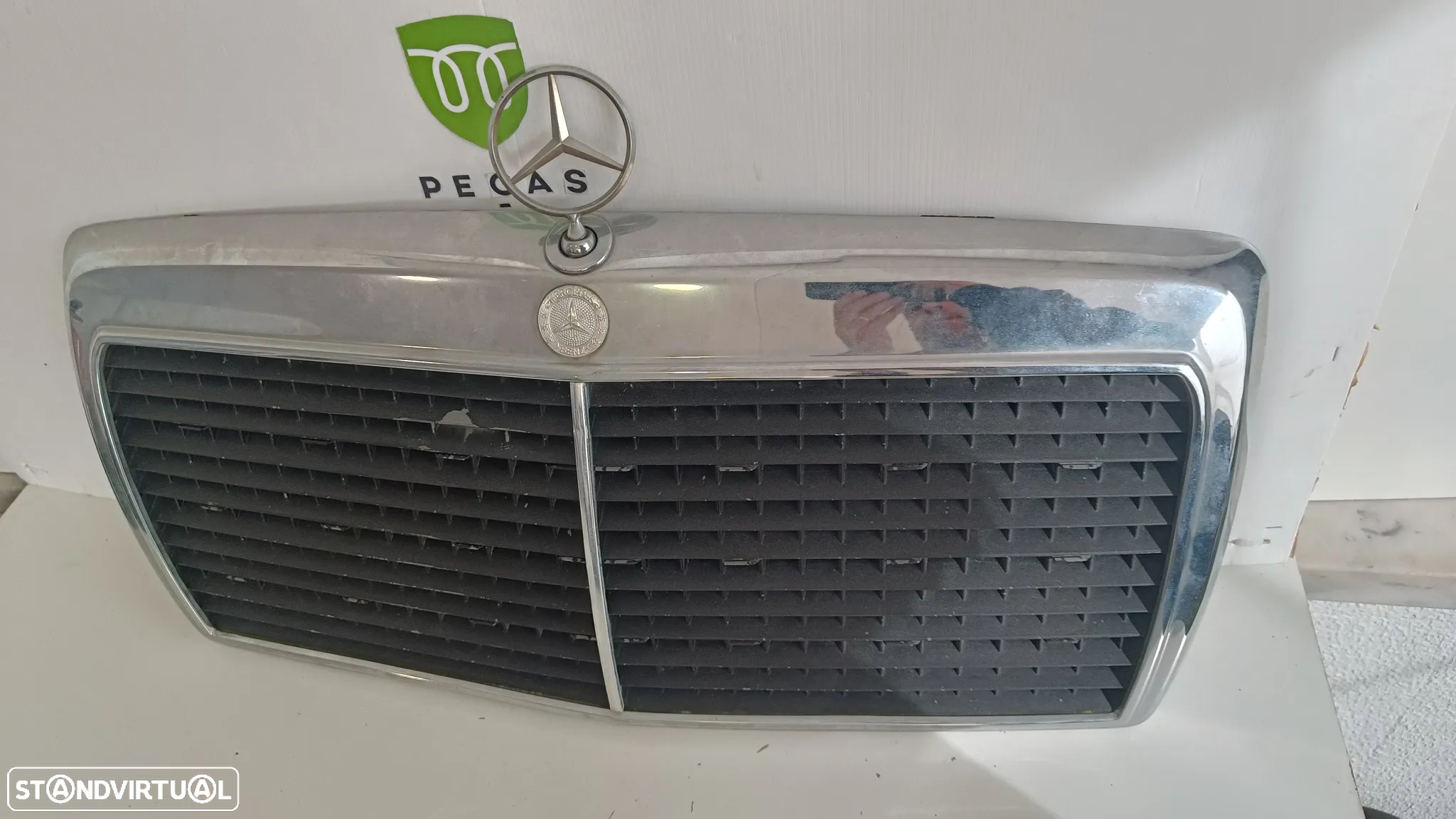 Grelha Mercedes w124 - 2