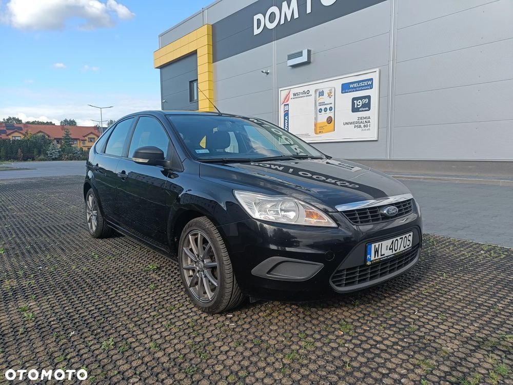 Ford Focus 1.6 Ambiente - 1
