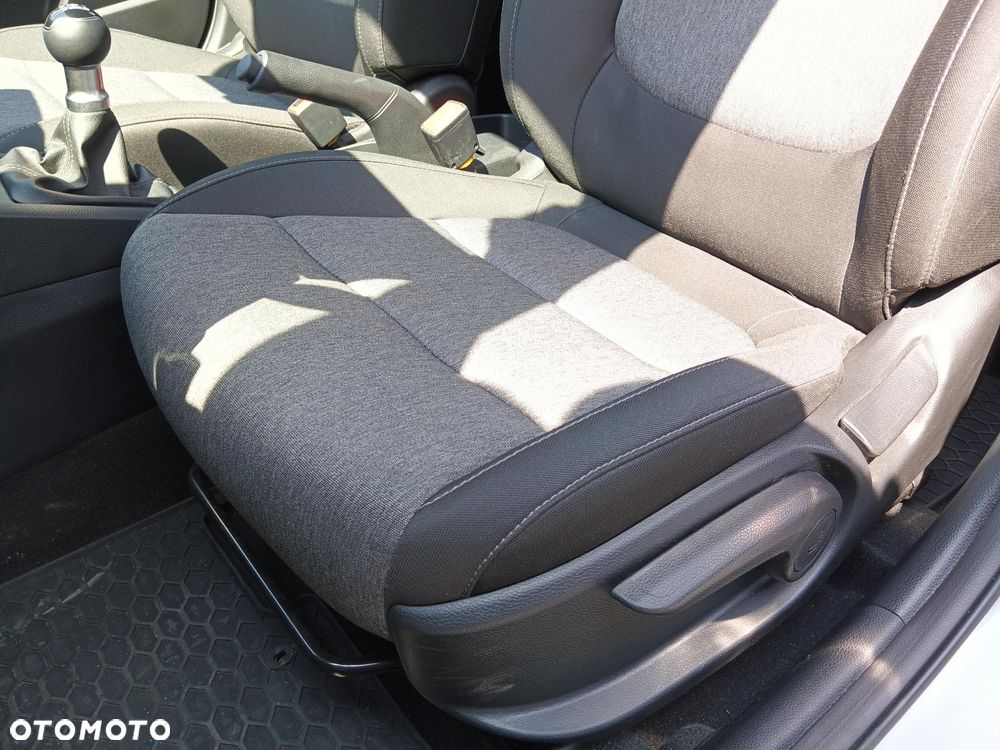 Kia Stonic 1.2 M - 16