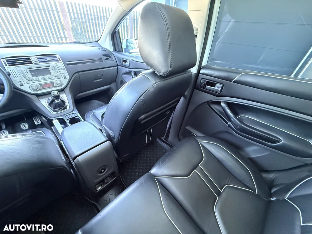 Ford Kuga 2.0 TDCi 4x4 Individual - 26