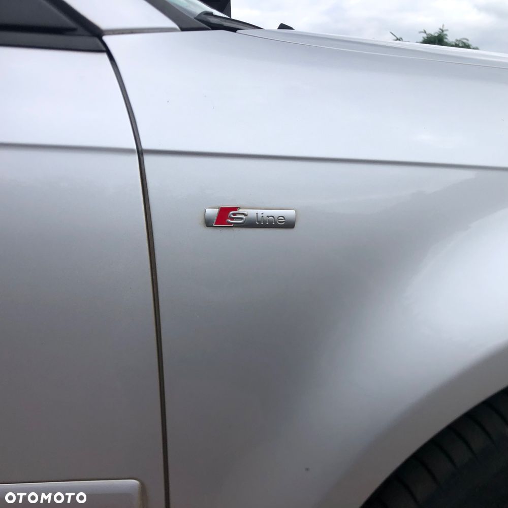Audi A3 3-drzwiowe 1.6 S line Sportpaket (plus) - 12