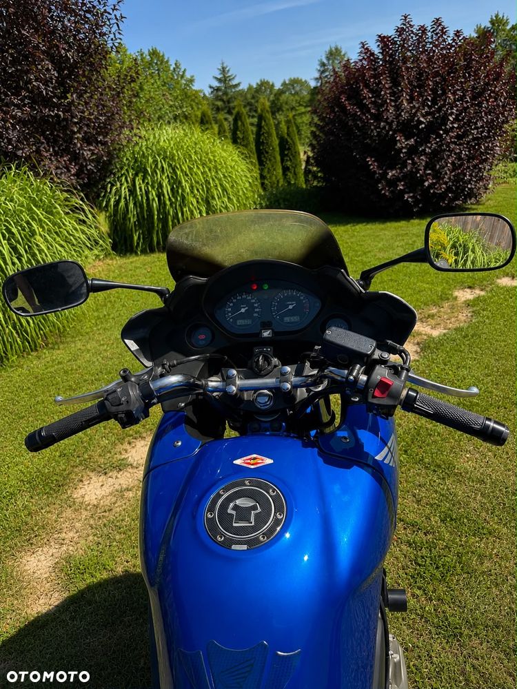 Honda CBF - 6