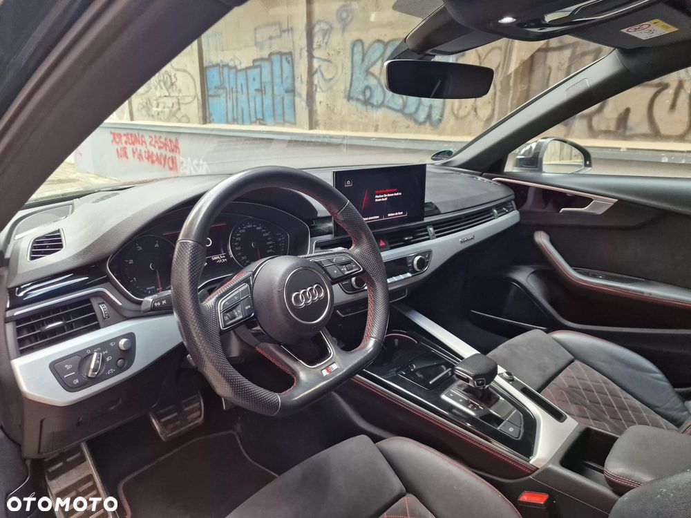Audi A4 Avant 40 TDI quattro S tronic S line - 14