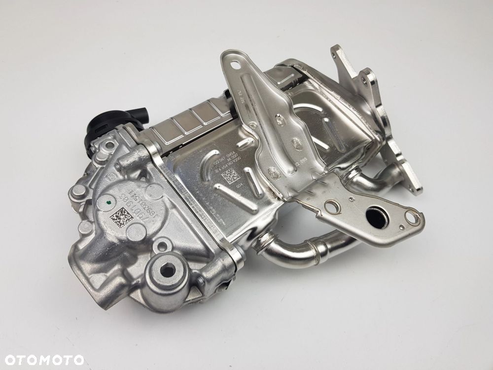 NOWA ORYGINALNA Chłodnica Chłodniczka spalin EGR Mercedes w213 w222 2.0 CDI - 5
