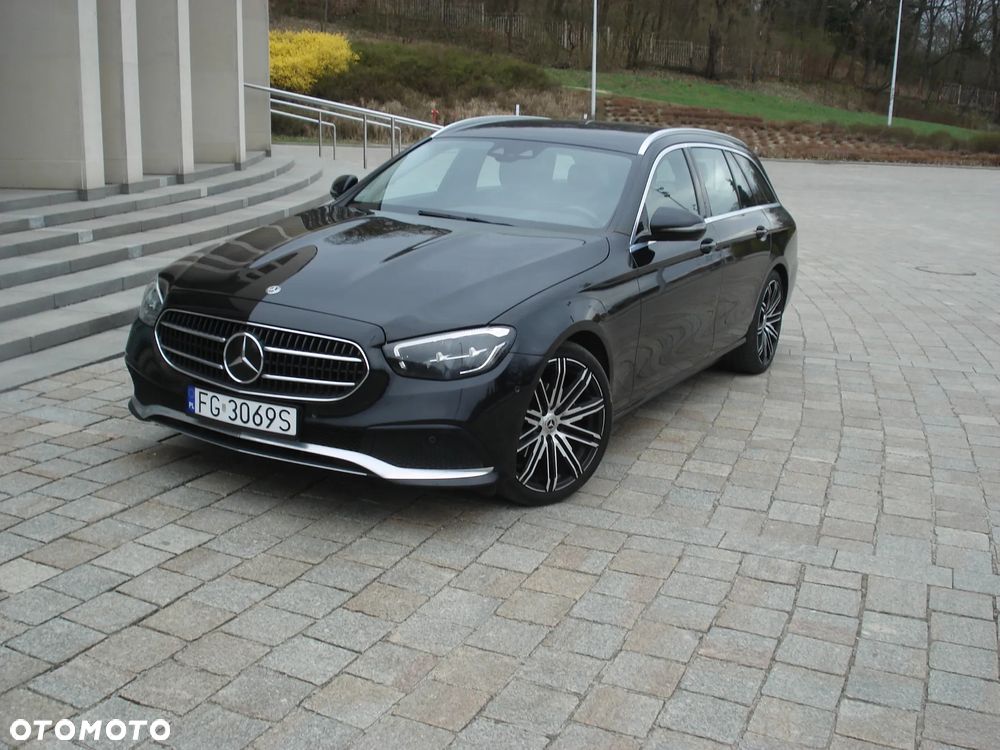 Mercedes-Benz Klasa E 220 d 9G-TRONIC Avantgarde - 3