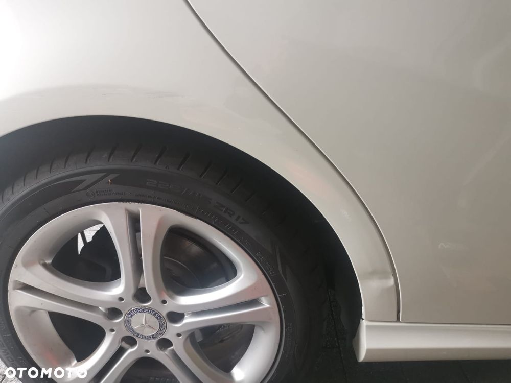 Mercedes-Benz Klasa A 180 d 7G-DCT - 15