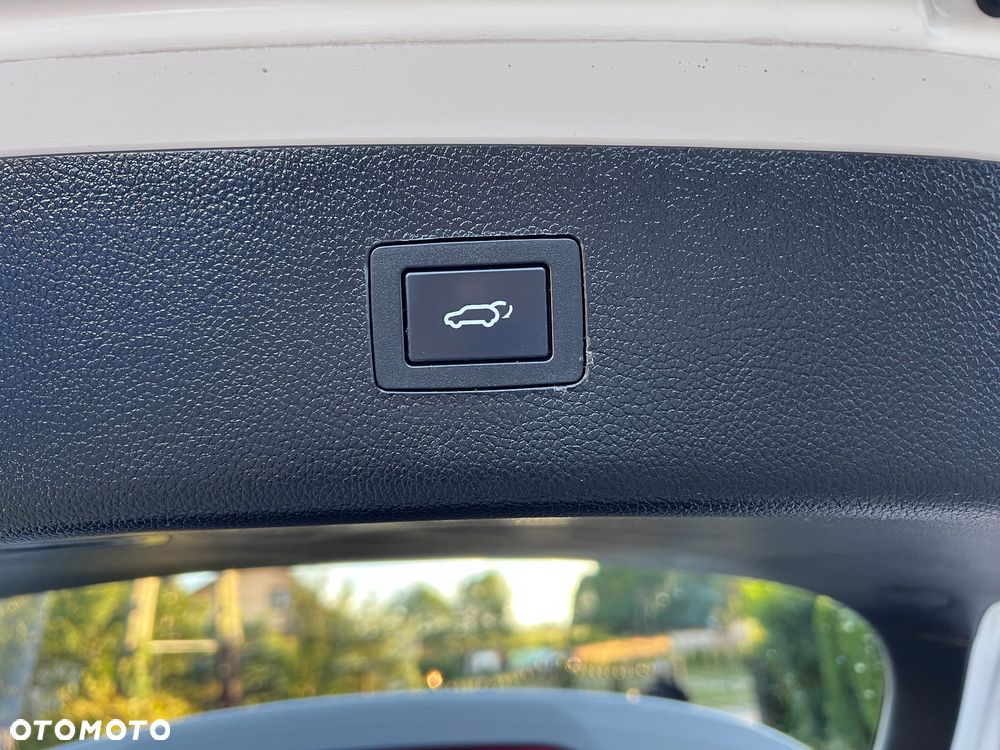 Hyundai i40 Kombi blue 1.7 CRDi Premium - 38
