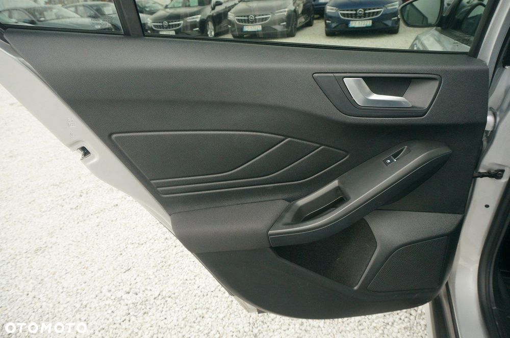 Ford Focus - 23