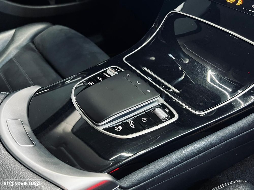 Mercedes-Benz GLC 300 - 34
