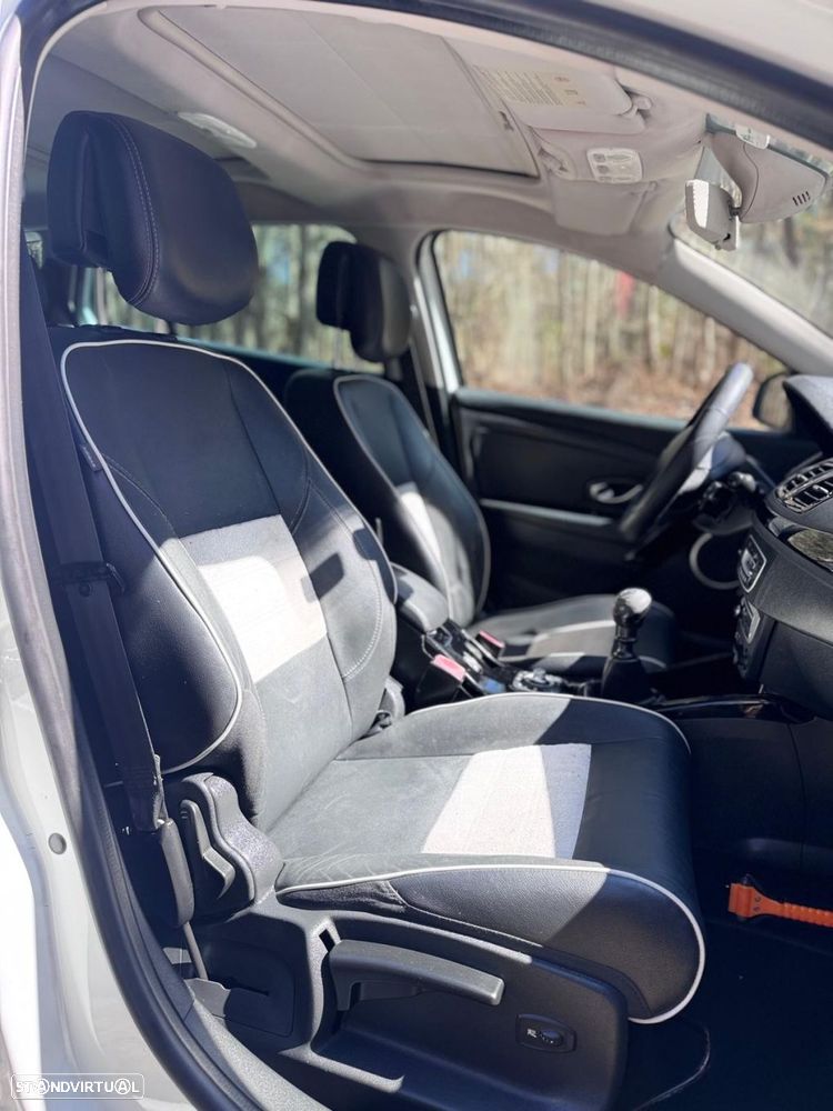 Renault Mégane Sport Tourer 1.5 dCi Bose Edition - 12