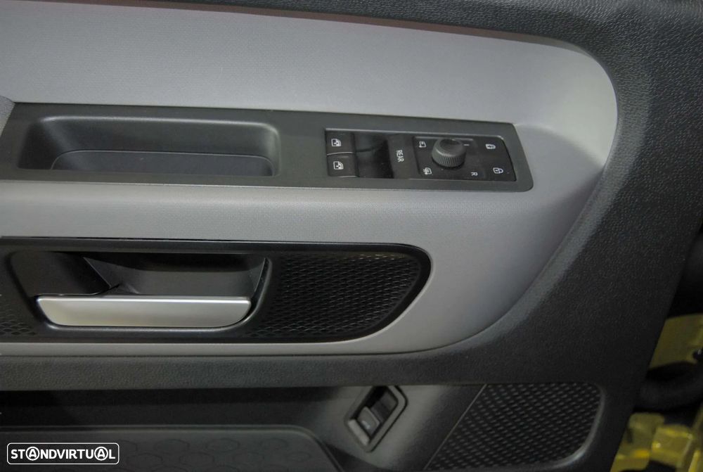 VW ID.Buzz 91 kWh Pro - 21