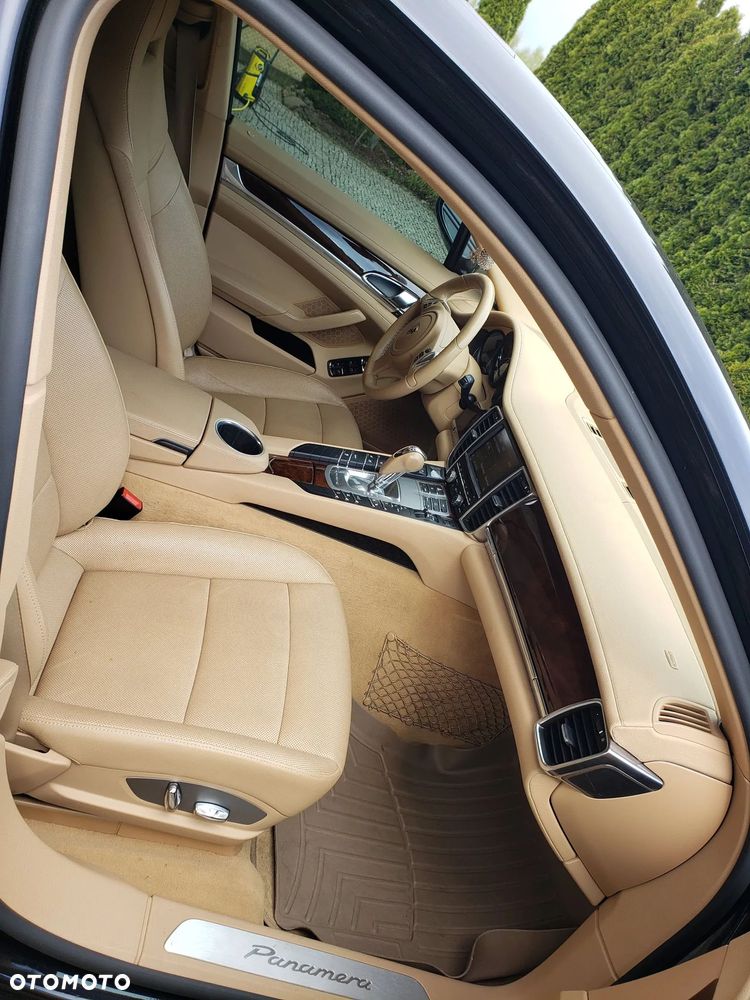 Porsche Panamera - 7