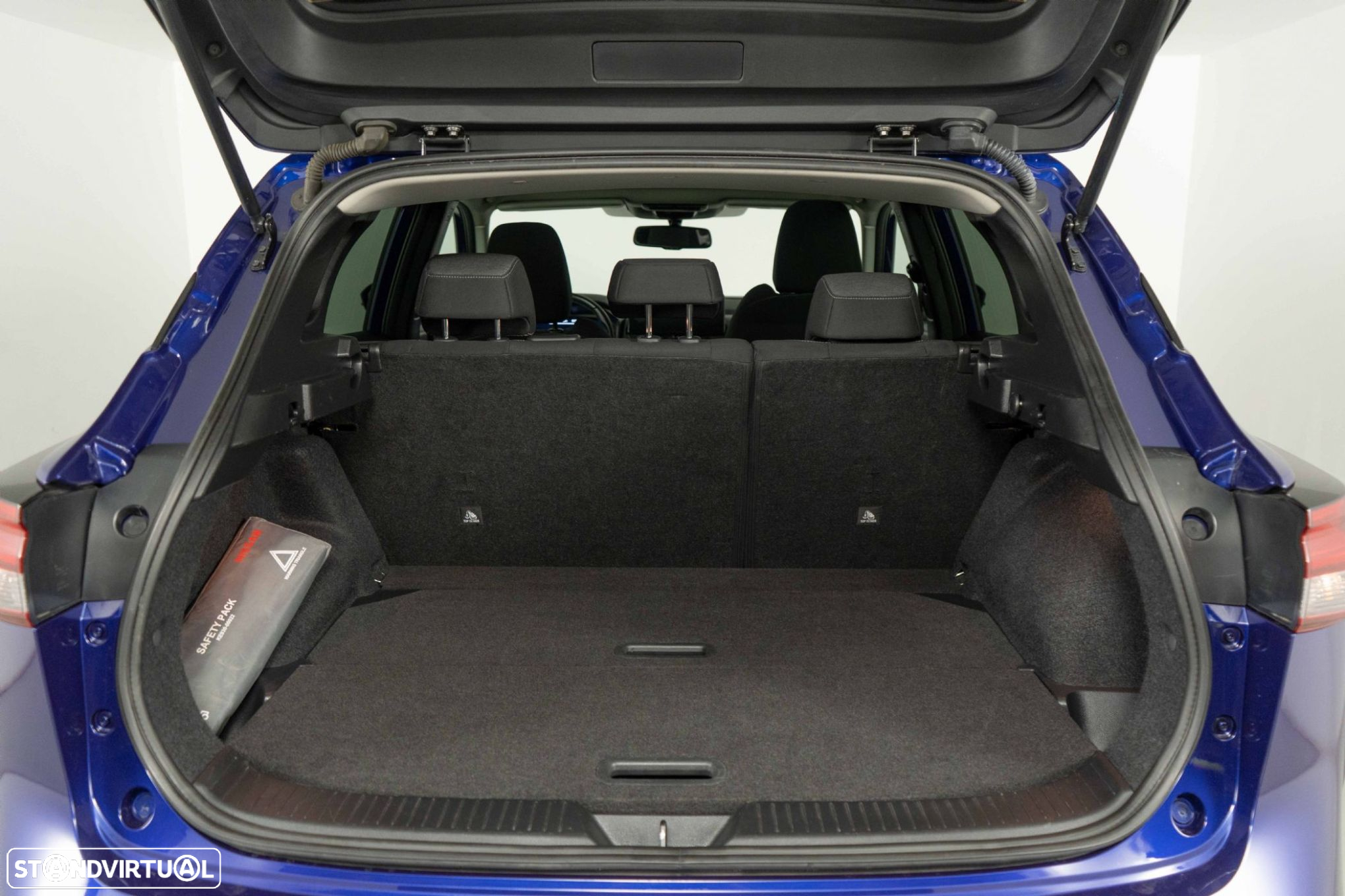 Nissan Qashqai 1.3 DIG-T N-Connecta LED+SKY - 13