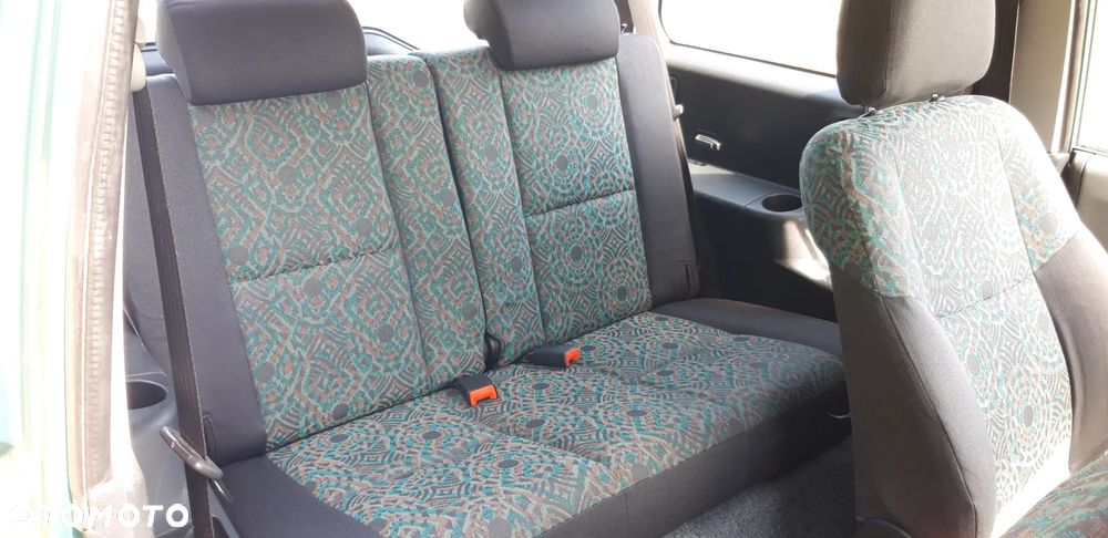 Mitsubishi Pajero Pinin 1.8 - 11