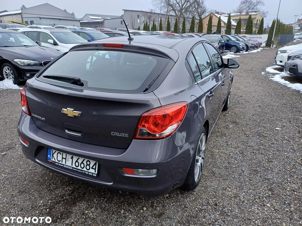 Chevrolet Cruze 1.8 LT+ - 6