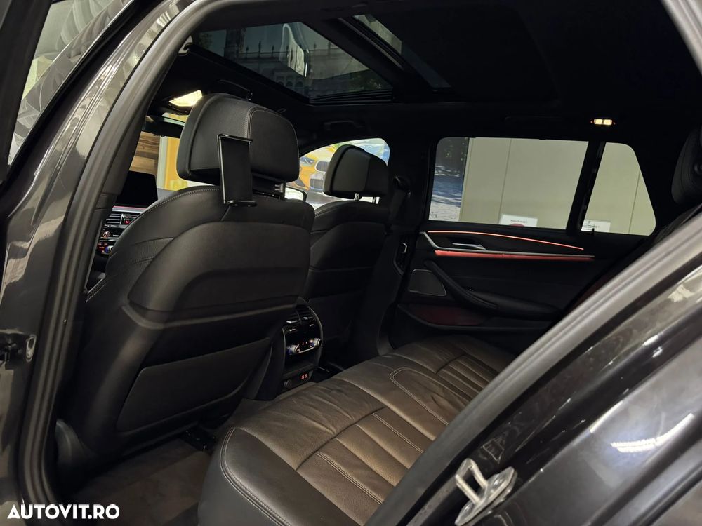 BMW Seria 5 530e xDrive Aut. - 10