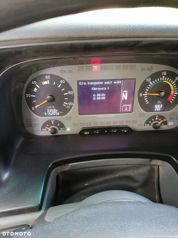 Mercedes-Benz Actros - 10