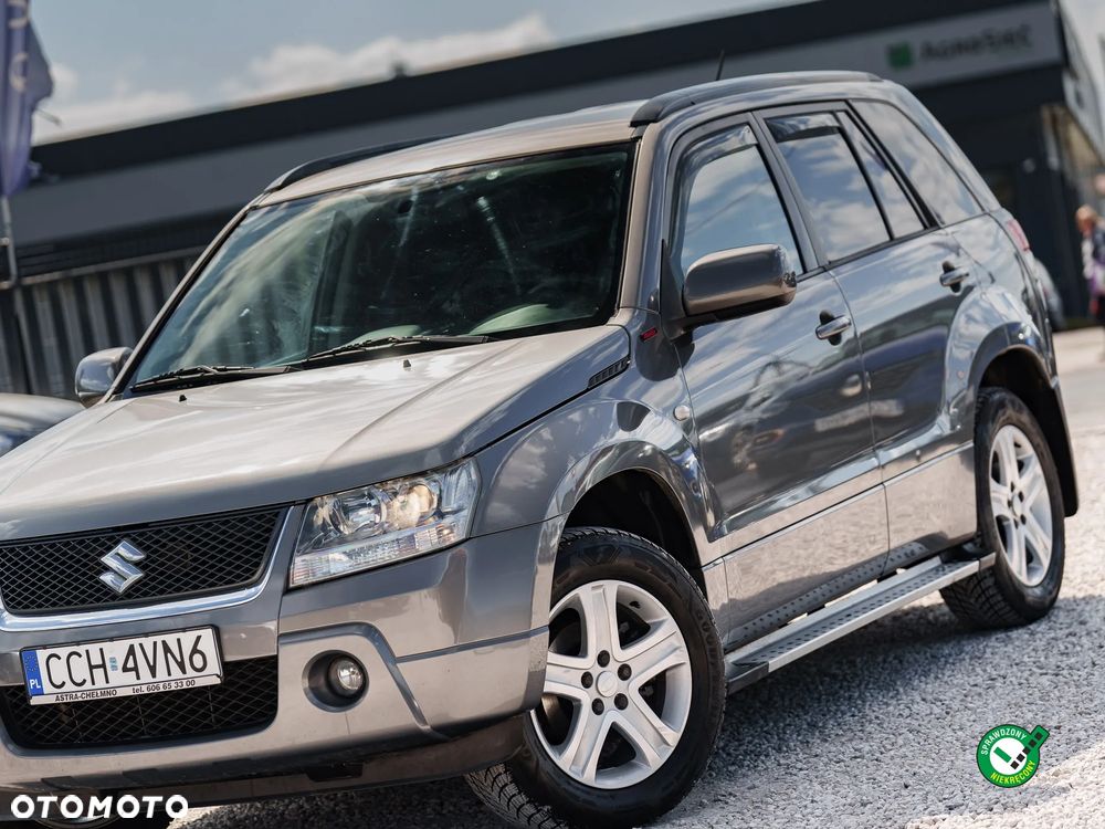 Suzuki Grand Vitara 2.0 Comfort + Family - 5