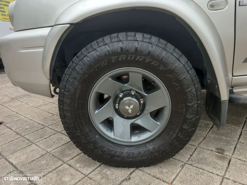 Mitsubishi L200 2.5 TD Strakar Sport HT - 14
