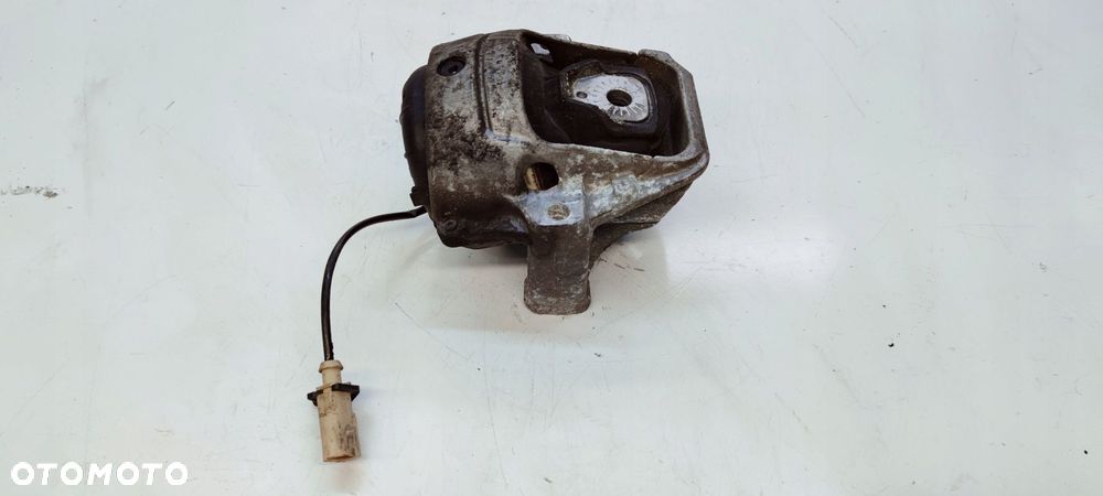 PODUSZKA SILNIKA LEWA LUB PRAWA Z CZUJNIKIEM AUDI A4 B8 A5 Q5 8R0199381C - 1
