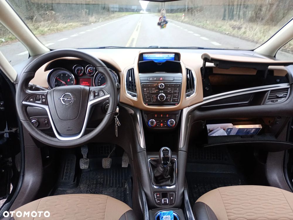 Opel Zafira 2.0 CDTI Cosmo - 19