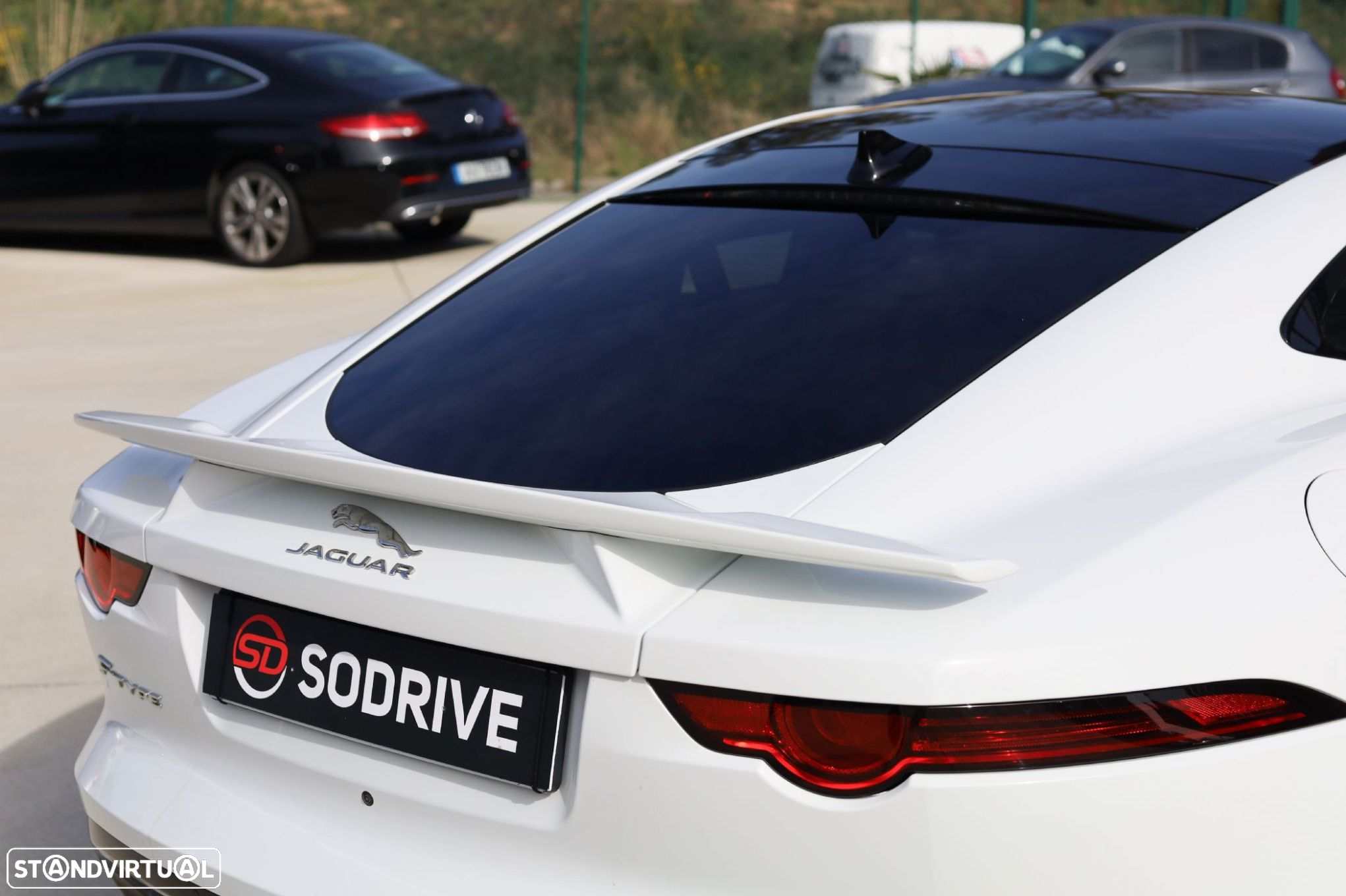 Jaguar F-Type 2.0 i4 R-Dynamic - 53