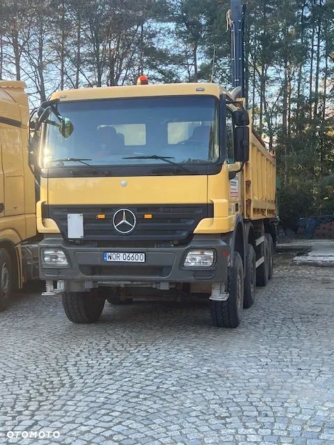 Mercedes-Benz 4144 - 1