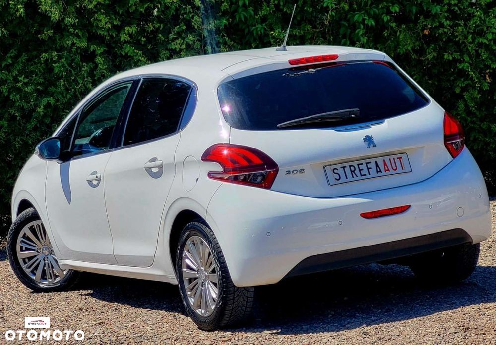 Peugeot 208 - 2