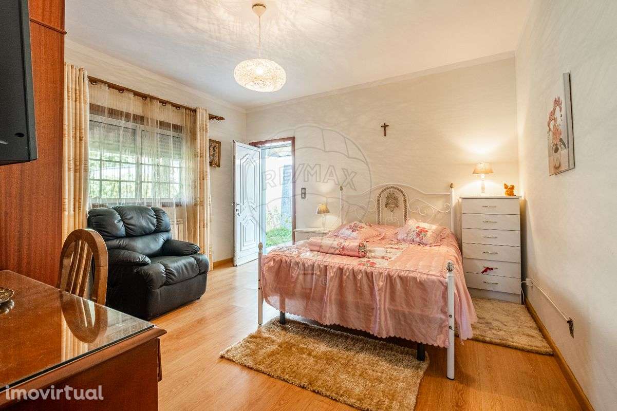 Moradia T4 para venda - Grande imagem: 3/49