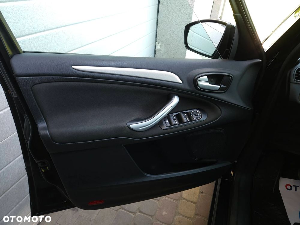 Ford S-Max 2.0 TDCi Titanium - 20