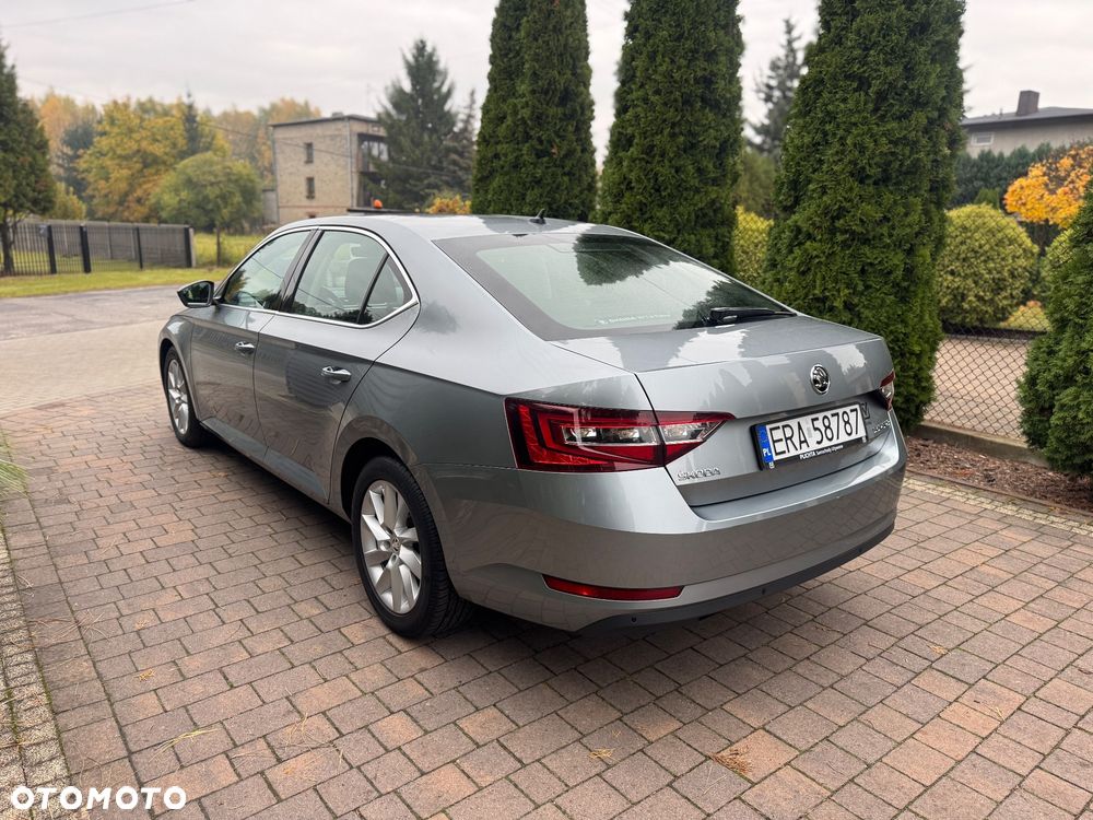 Skoda Superb - 8