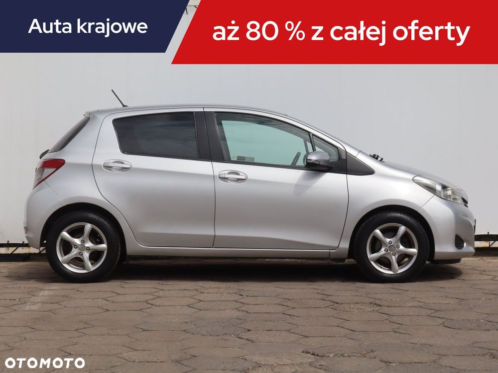 Toyota Yaris - 8