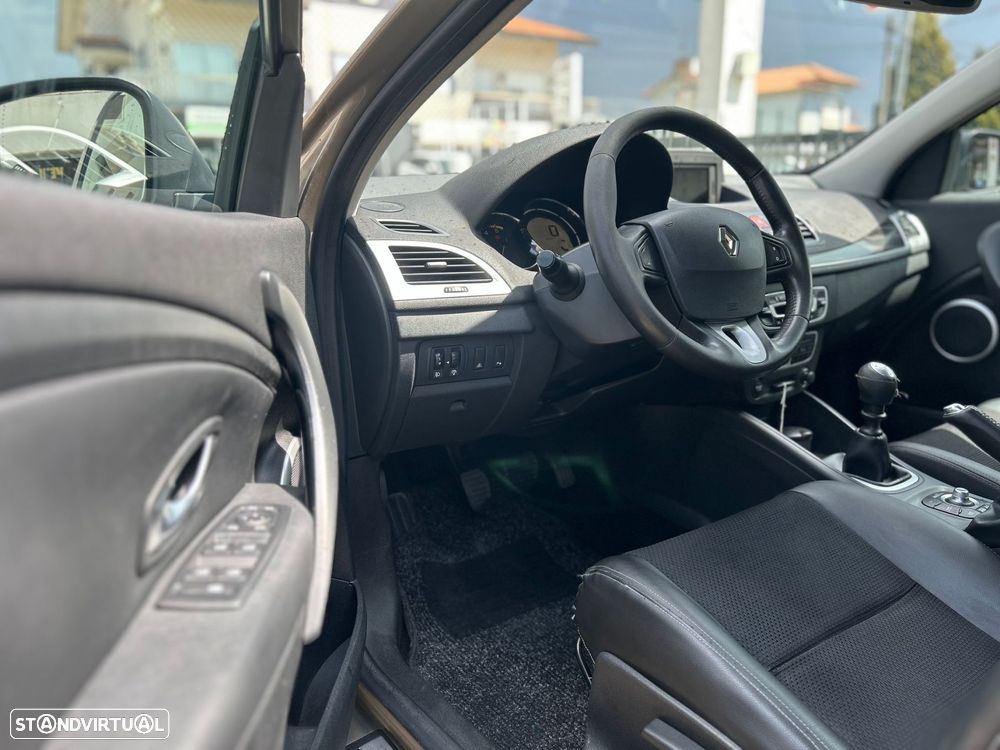 Renault Mégane 1.5 dCi Dynamique - 19