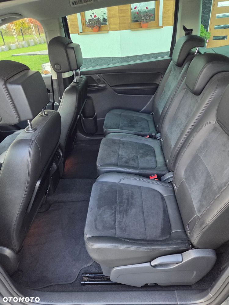 Volkswagen Sharan 2.0 TDI 4MOTION (BlueMotion Technology) Sound - 17